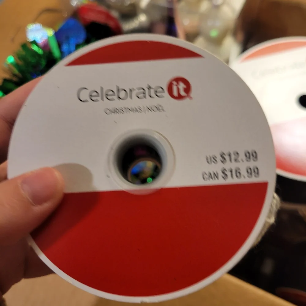 Felt Ribbon - Picture 2 of 3